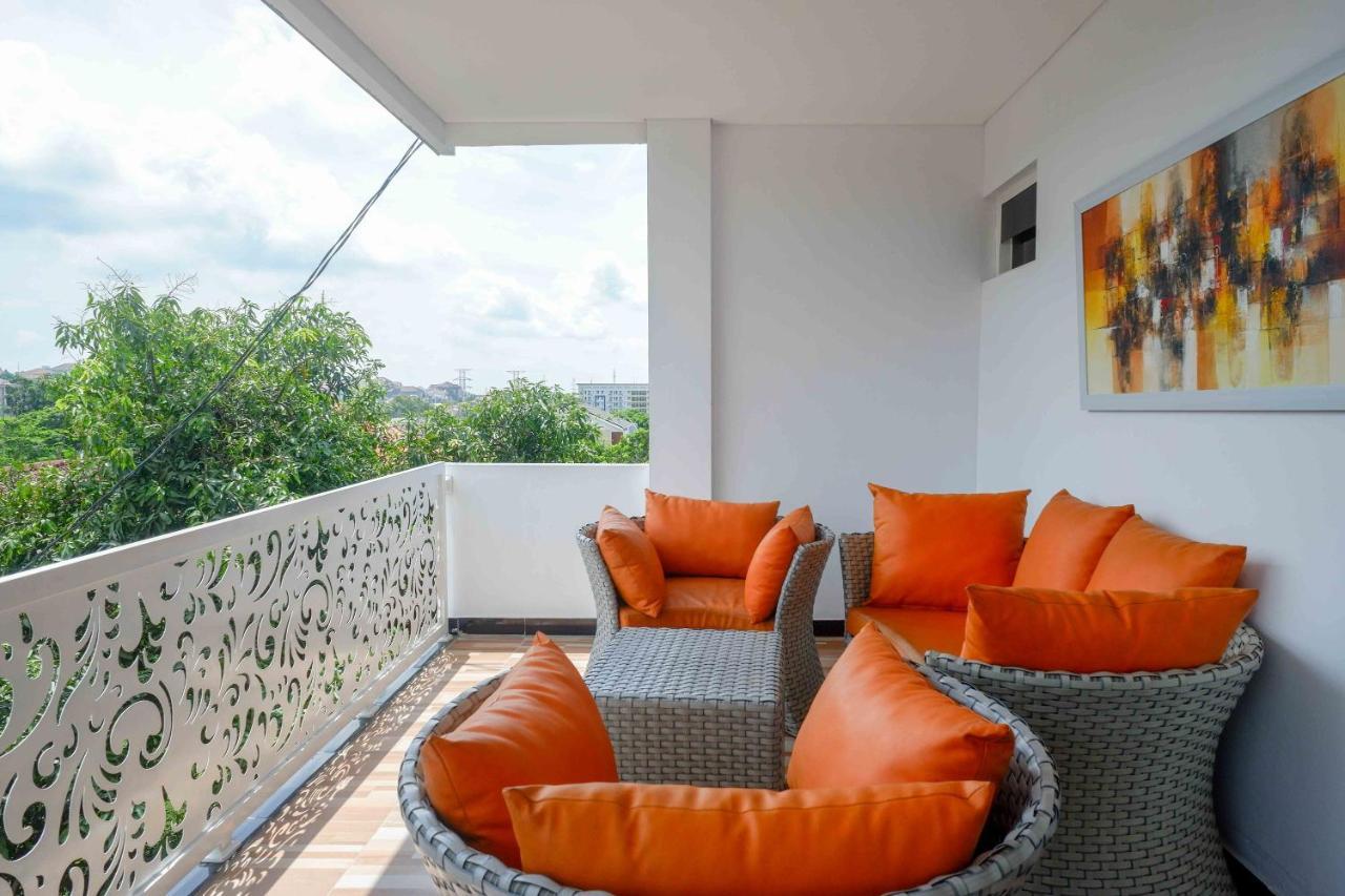 Reddoorz Plus Near Patung Kuda Undip Jatingaleh Екстериор снимка