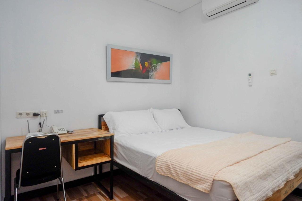 Reddoorz Plus Near Patung Kuda Undip Jatingaleh Екстериор снимка