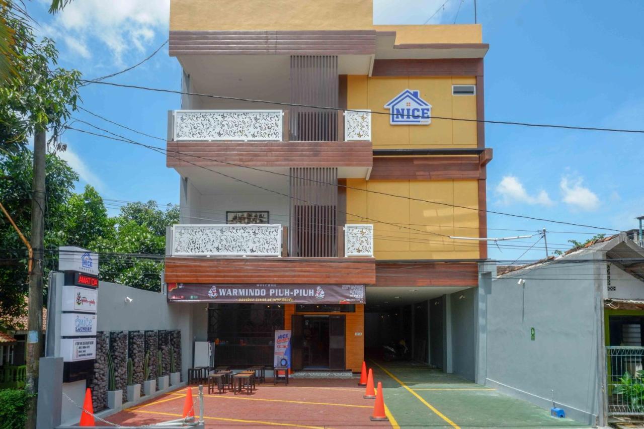 Reddoorz Plus Near Patung Kuda Undip Jatingaleh Екстериор снимка